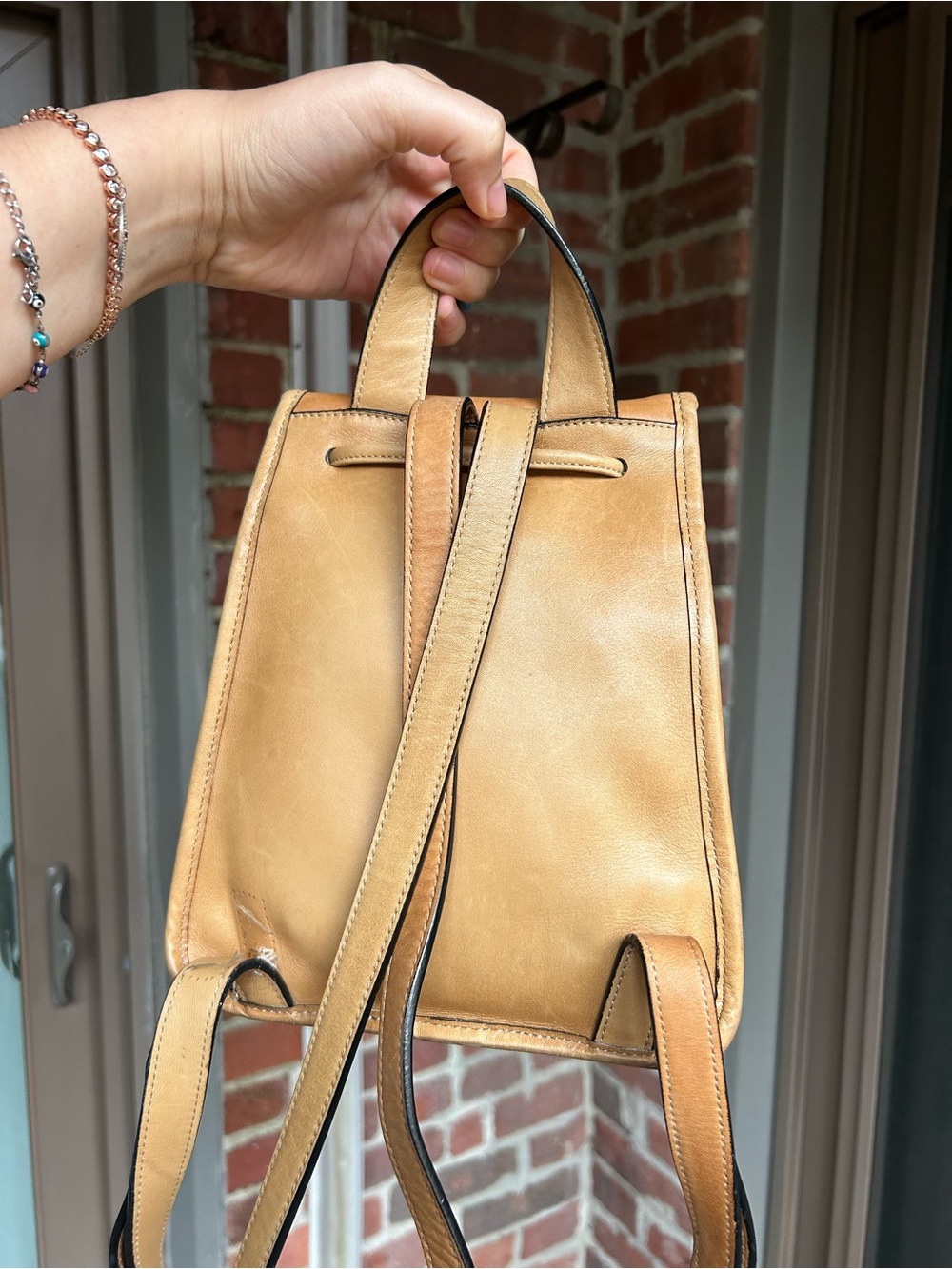 Vintage coach daypack 9960 tan burnished leather backpack yellow orange fall y2k - Picture 4 of 14